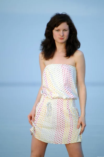 Пляж и голый песок